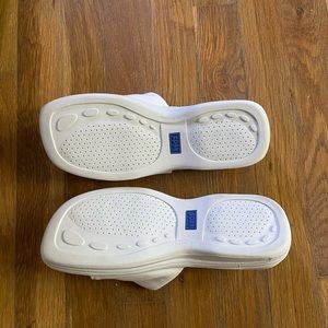 Keds sandals size 7